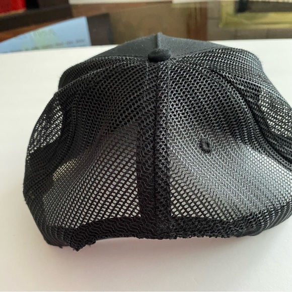 Brett Kissel cap. We were that song world tour mesh back - Picture 3 of 6